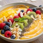 Mango Smoothie Bowl (Creamy, Healthy & Refreshing)